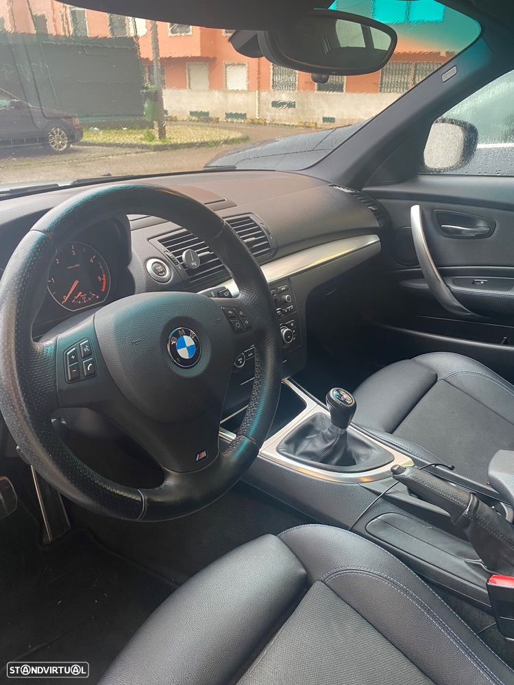 BMW 118 d Pack M - 6