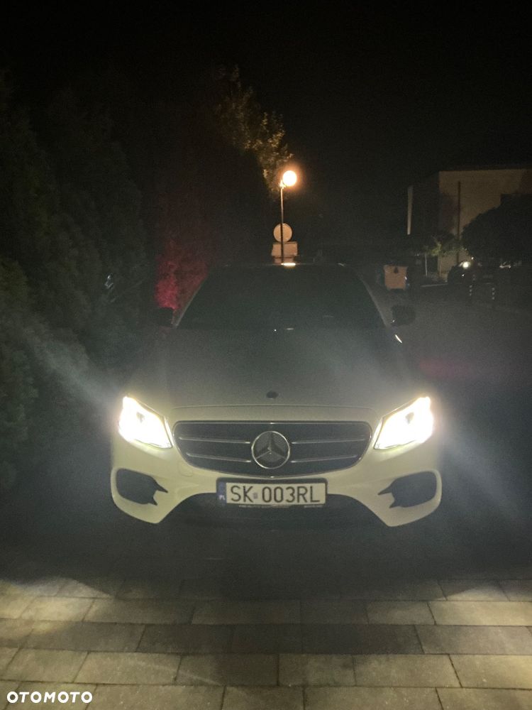 Mercedes-Benz Klasa E 220 d 4-Matic AMG - 33