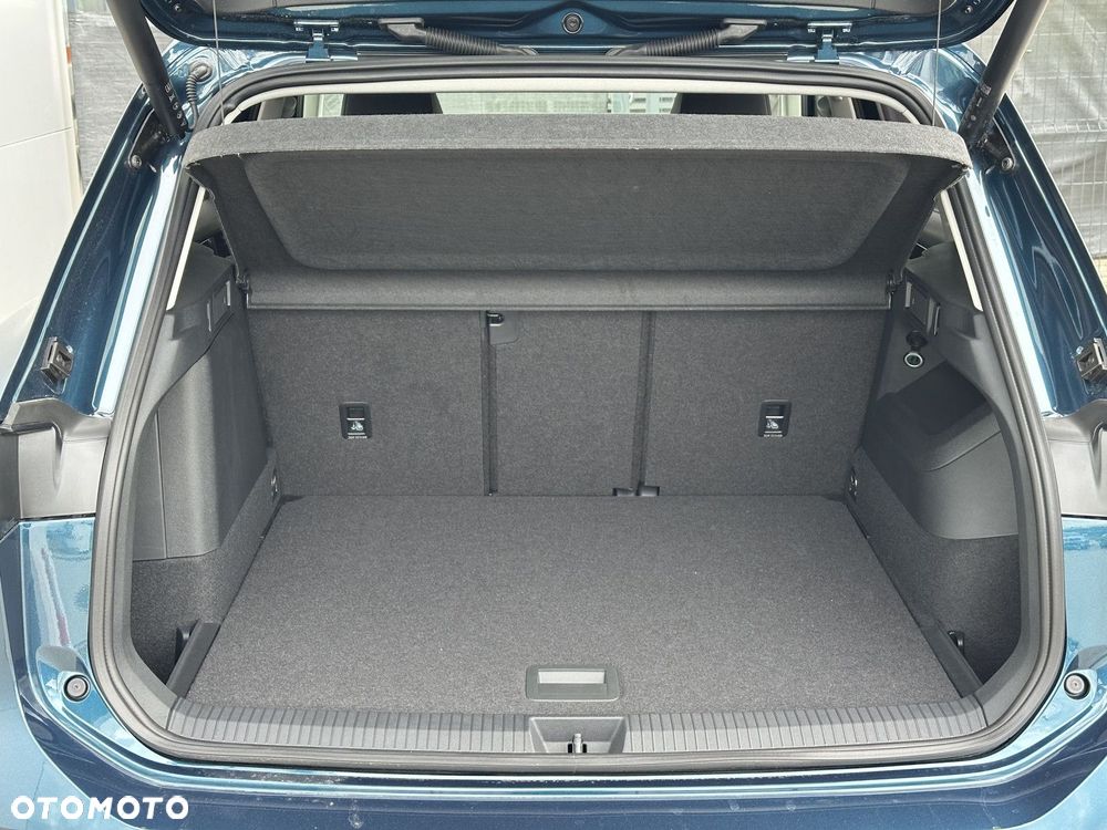 Volkswagen Tiguan - 11