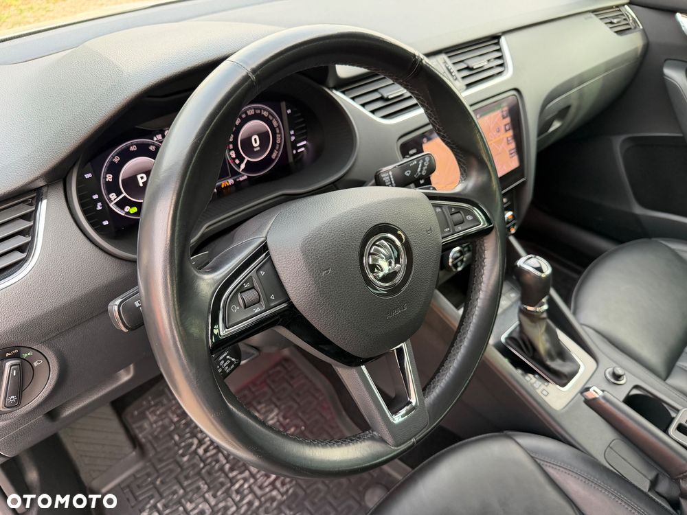 Skoda Octavia 1.6 TDI DSG Premium Edition - 24