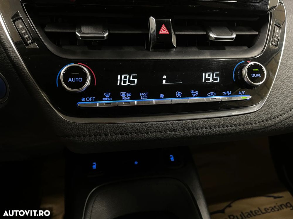 Toyota Corolla 1.8 HSD Exclusive - 18