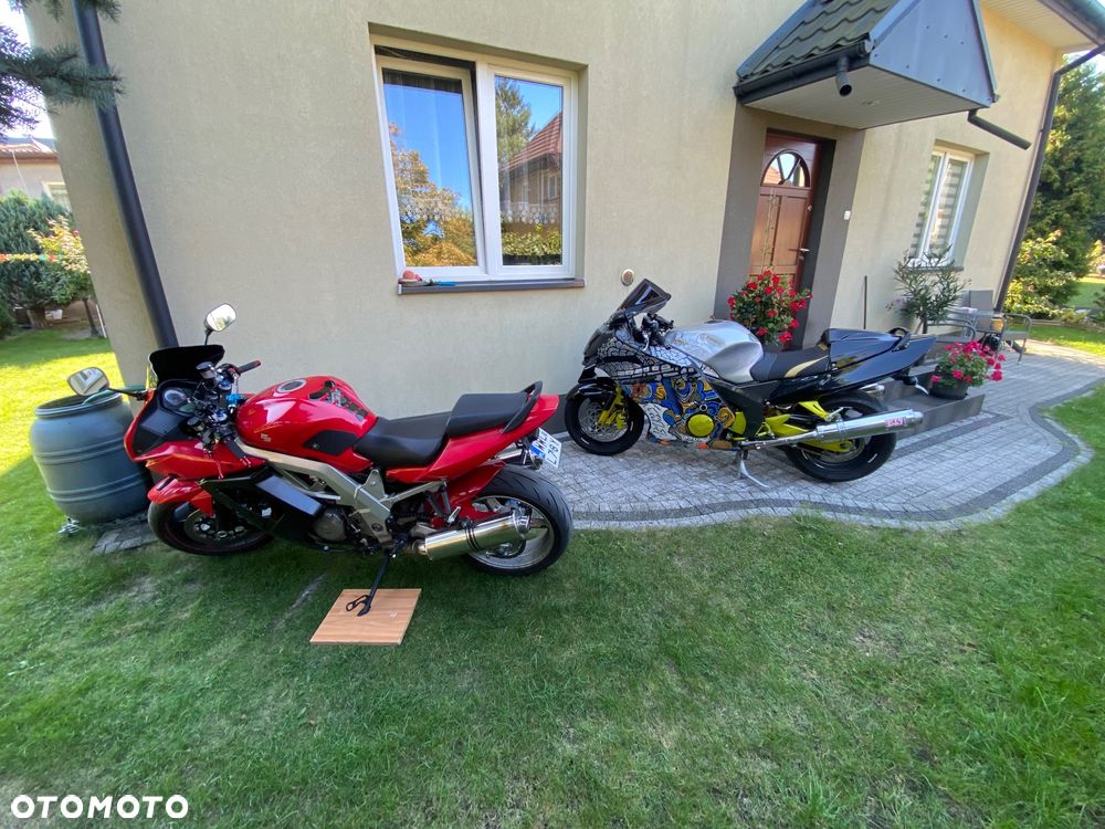 Honda CBR - 28