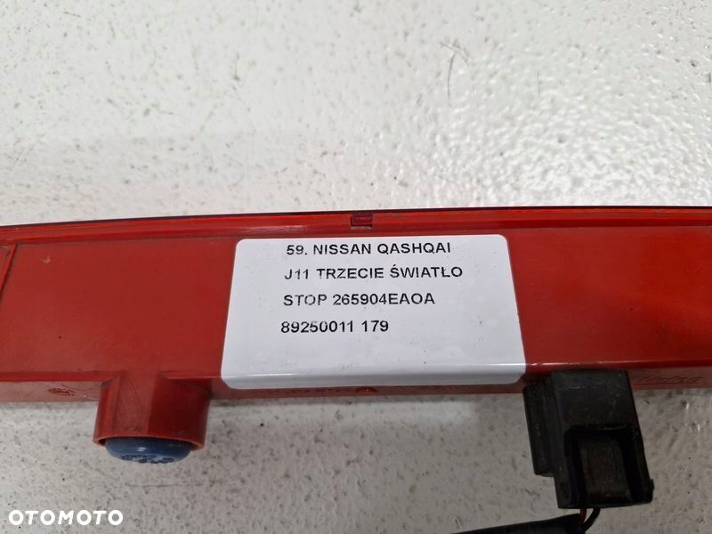 nissan qashqai ii 2 j11 trzecie 3 światło lampa stop stopu 265904ea0a - 7