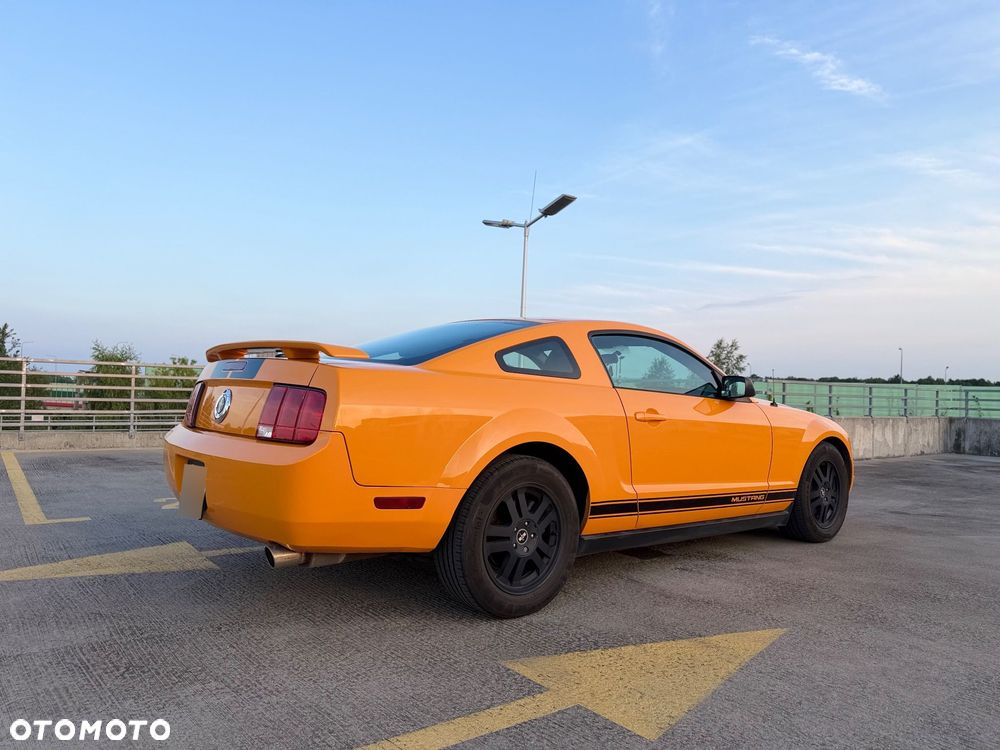 Ford Mustang - 6