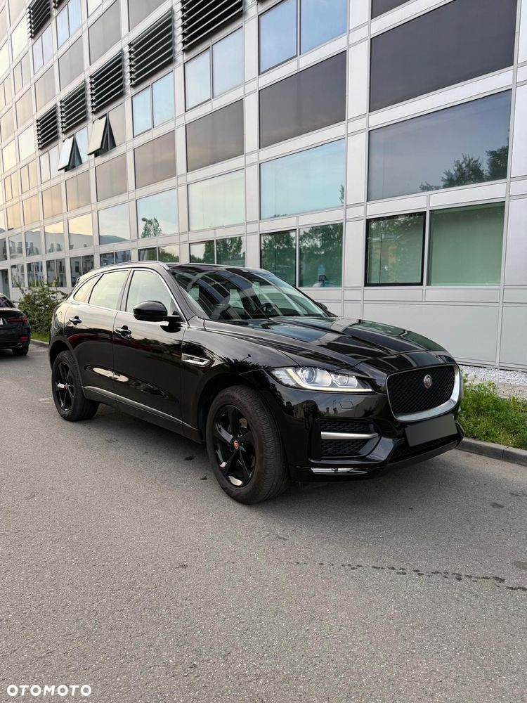 Jaguar F-Pace 2.0 i4D AWD R-Sport - 8