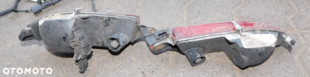 lampa przeciwmgielna odblask w zderzak OPEL CORSA C LIFT - 2