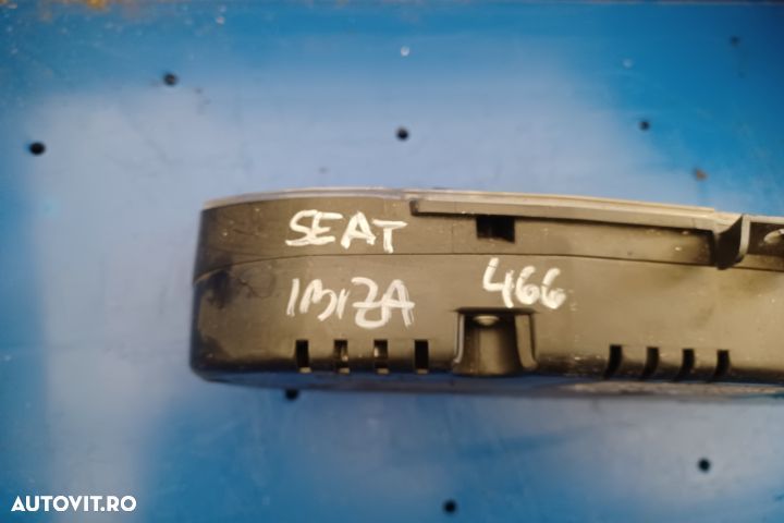 Ceasuri bord 6J0920802H Seat Ibiza 4 6J [2008 - 2012] Hatchback 5-usi - 4