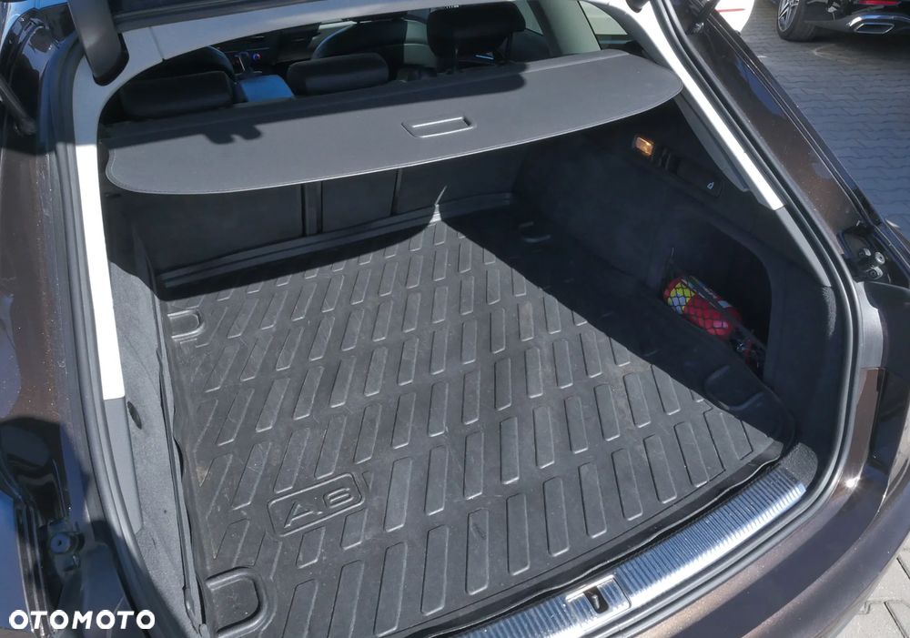 Audi A6 Allroad - 29