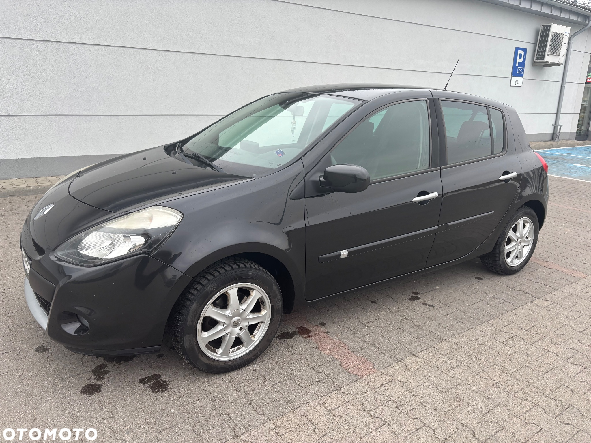 Renault Clio - 2