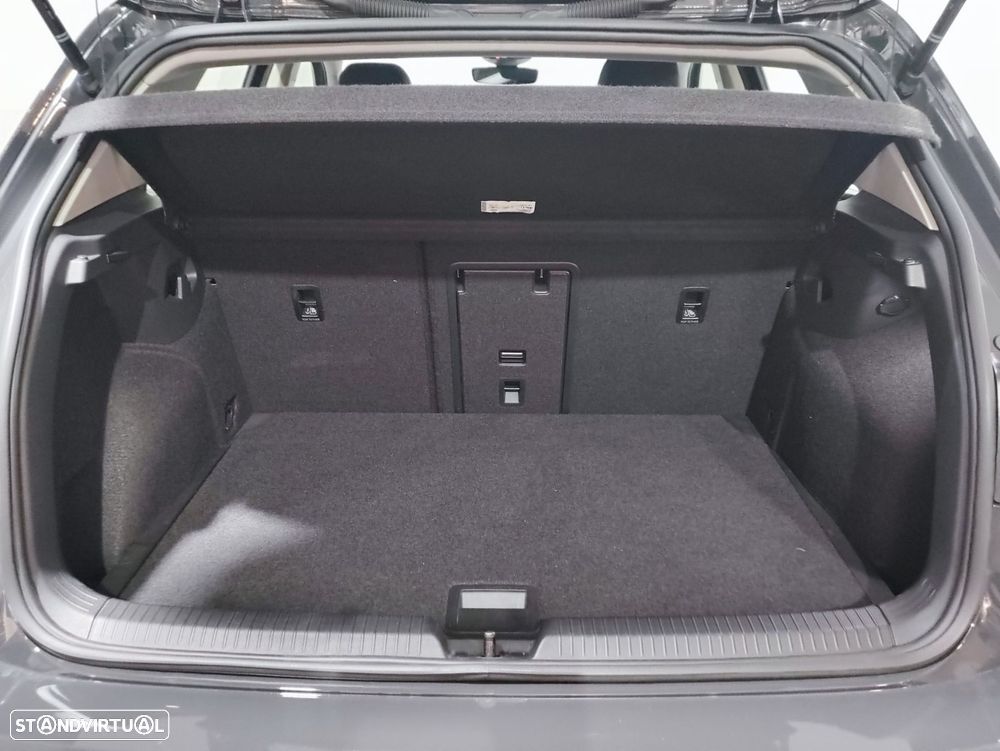 VW Golf 2.0 TDI Life - 37