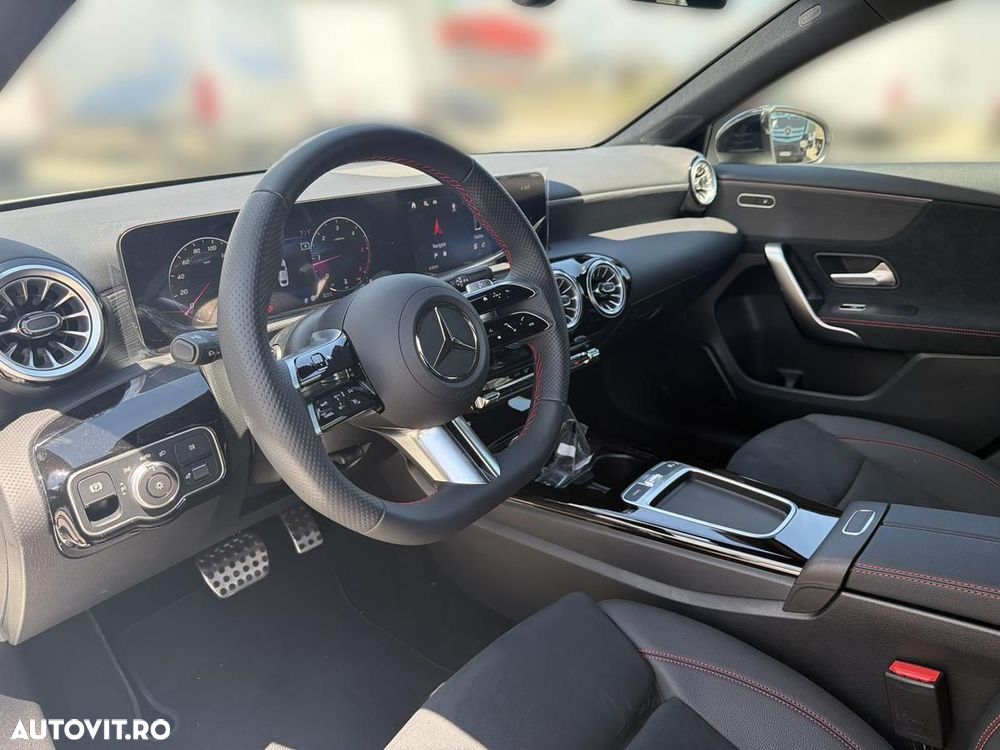 Mercedes-Benz A 200 - 9