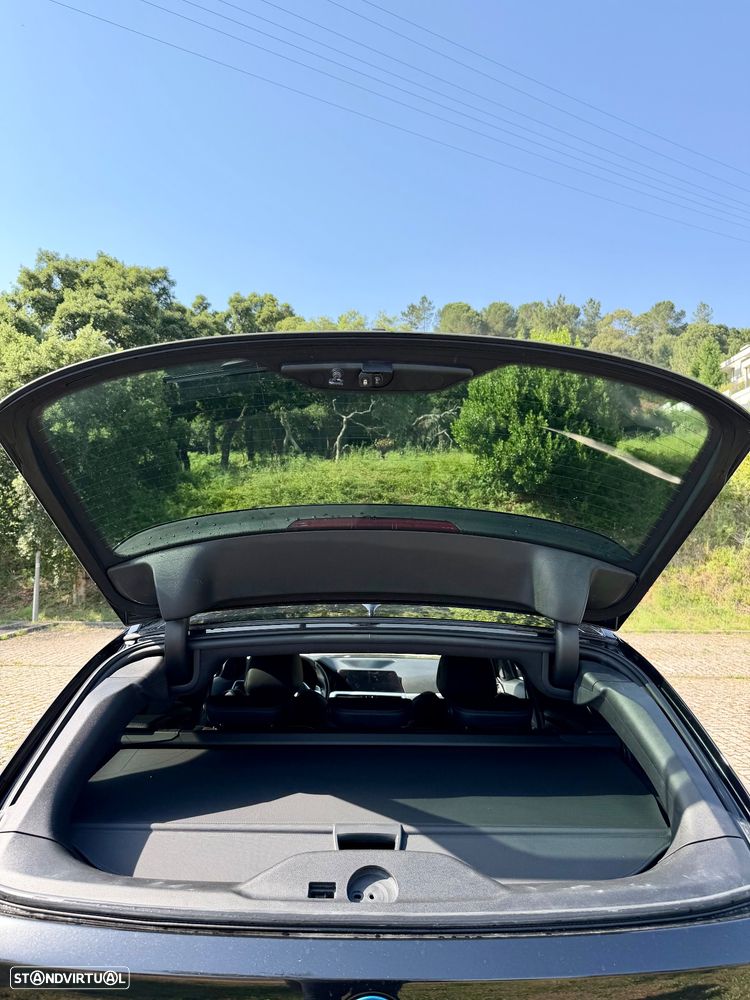 BMW 320 e Aut. M Sport - 32