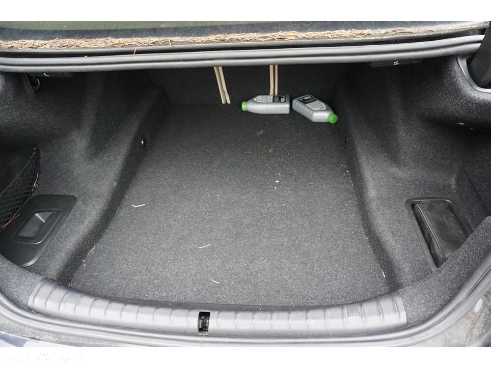 BMW Seria 5 - 23