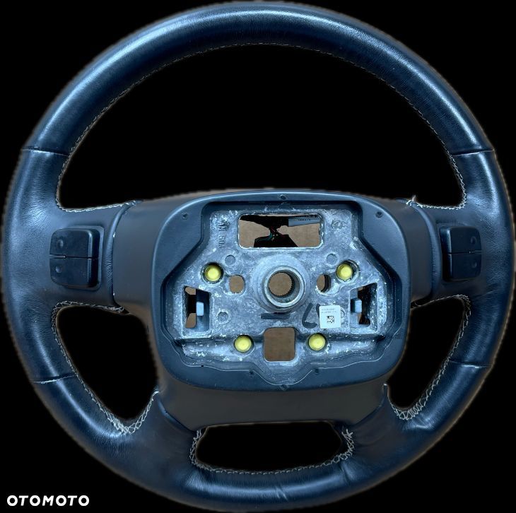 P8 GMC YUKON XL DENALI IV 2015 - KIEROWNICA MULTIFUNKCJA 84483789 - 8