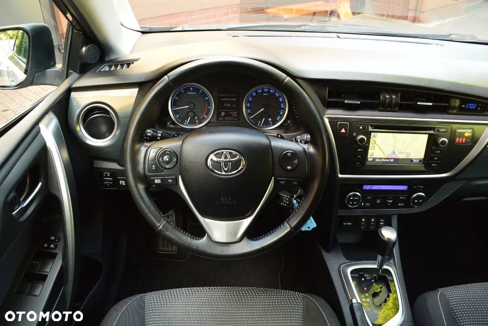 Toyota Auris 1.6 Premium Comfort MS - 8