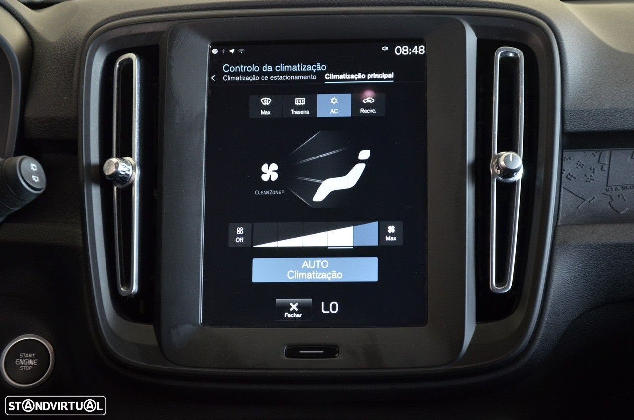 Volvo XC 40 1.5 T2 Momentum Core - 18