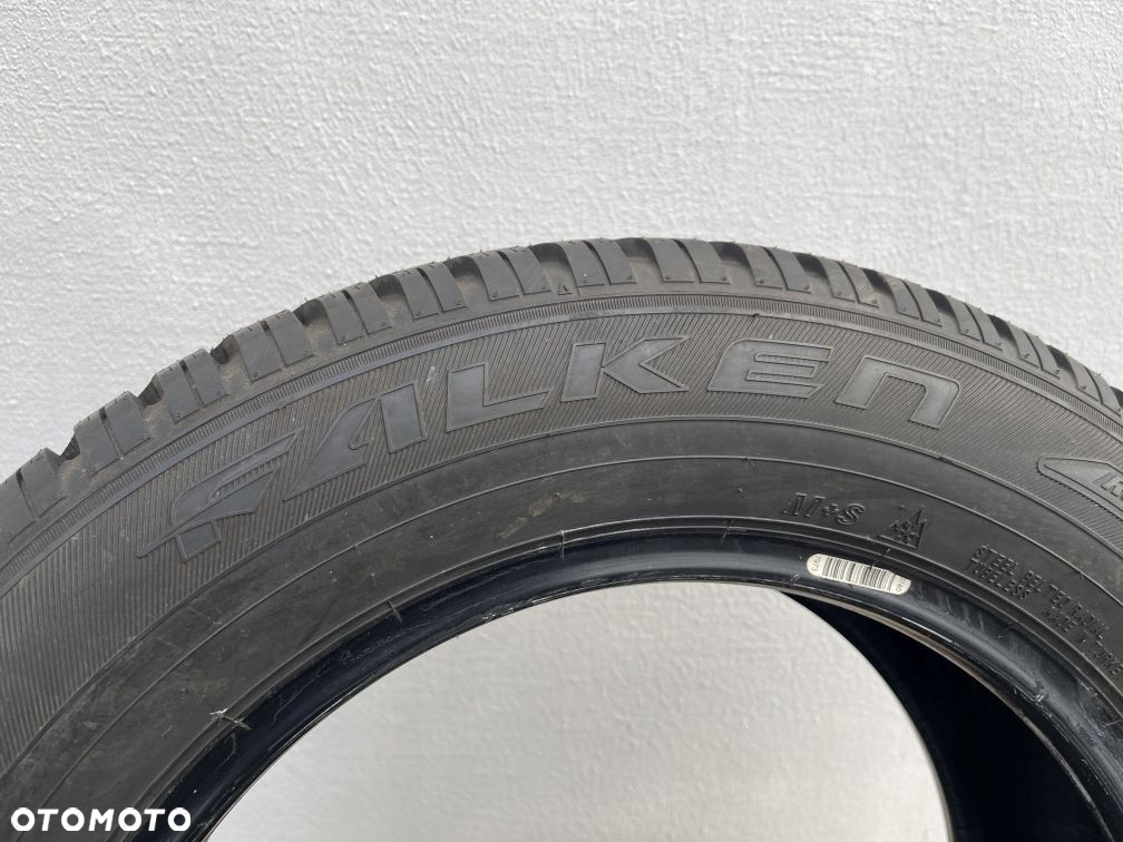 OPONY 215/60/16 99H FALKEN EUROWINTER HS01 - 4