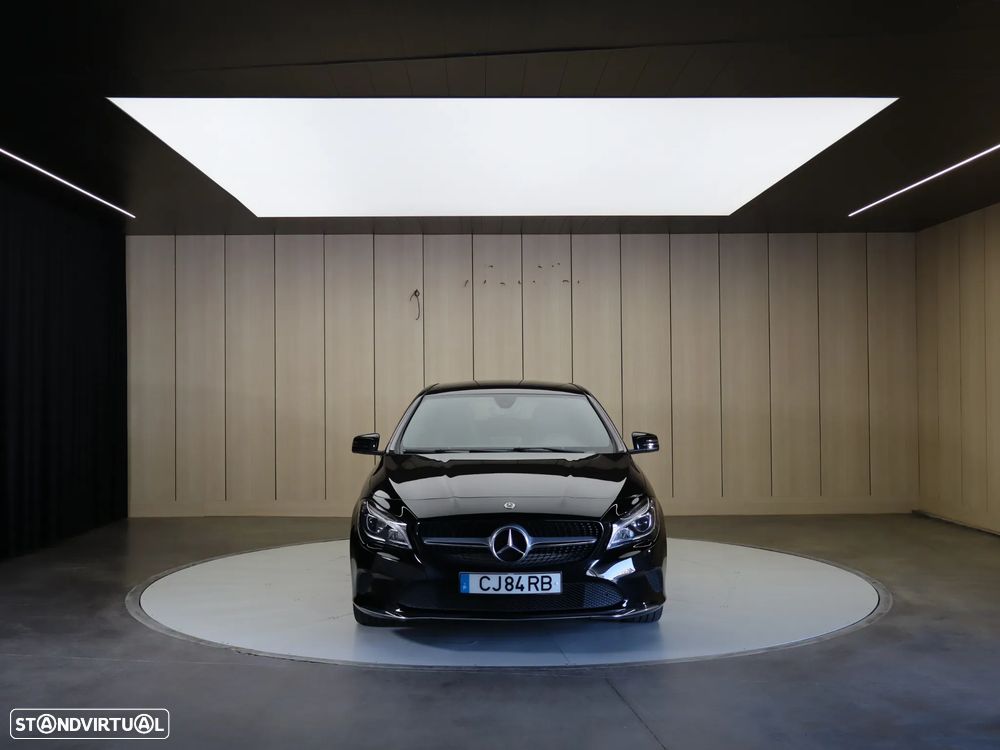 Mercedes-Benz CLA 200 d Shooting Brake Urban Aut. - 9