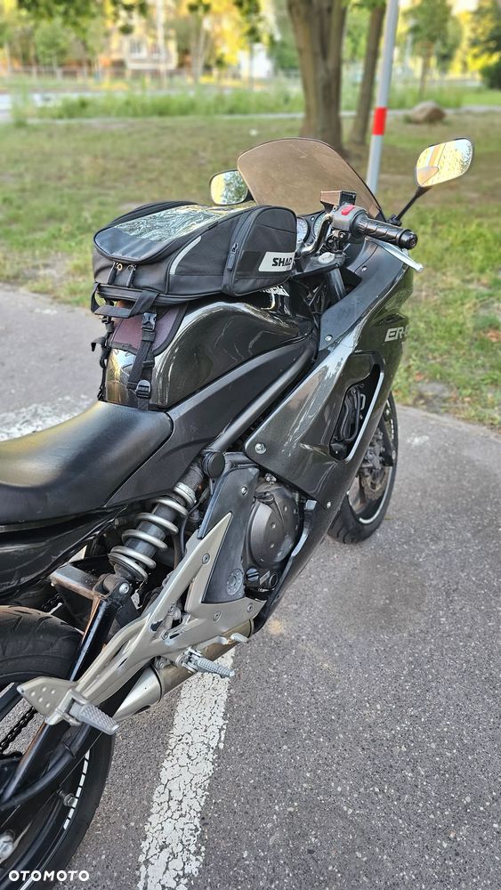 Kawasaki ER - 17