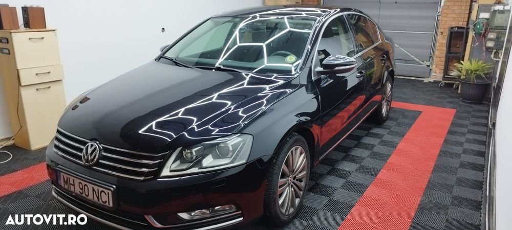 Volkswagen Passat 2.0 TDI DSG BlueMotion Technology Highline - 3