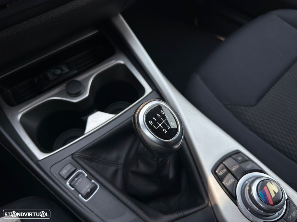 BMW 116 d EfficientDynamics Edition Sport Line - 11