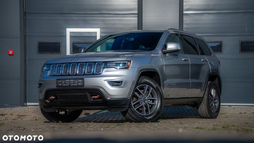 Jeep Grand Cherokee - 1