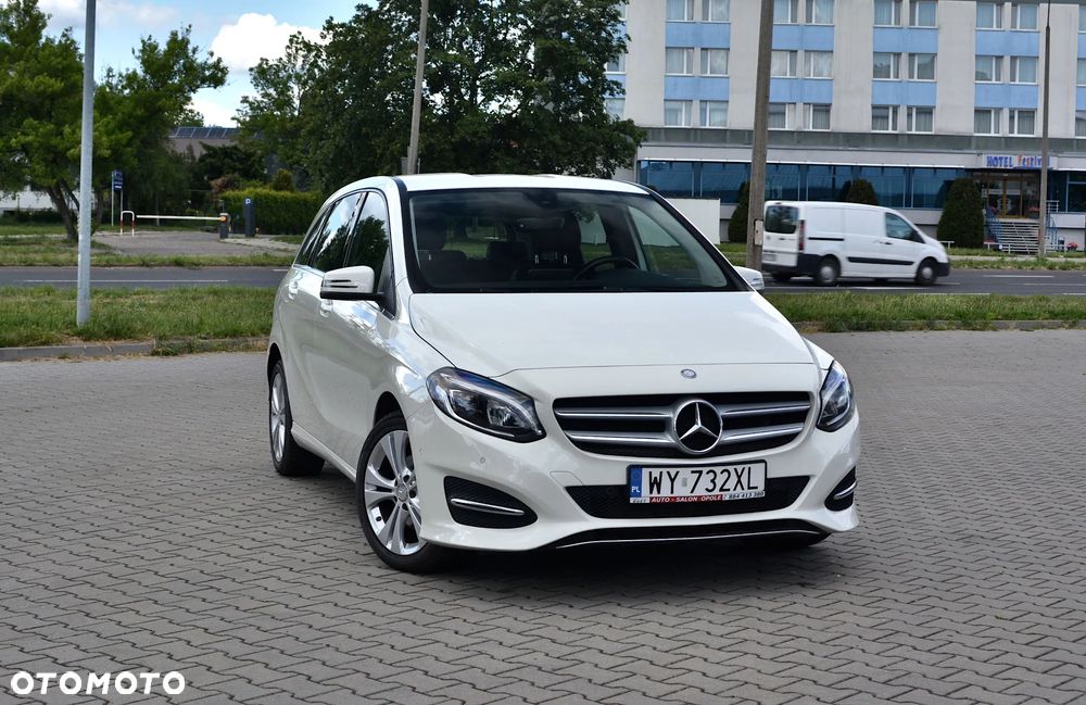 Mercedes-Benz Klasa B 200 7G-DCT Urban - 10