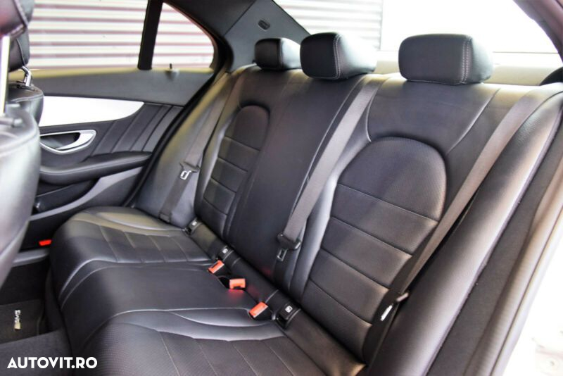 Mercedes-Benz C 220 d T 9G-TRONIC - 11