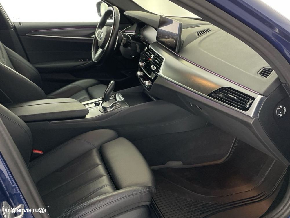 BMW 520 d Auto - 22