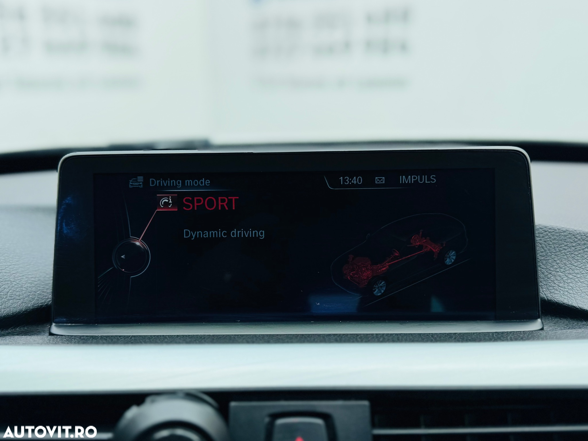 BMW Seria 3 320d xDrive - 31