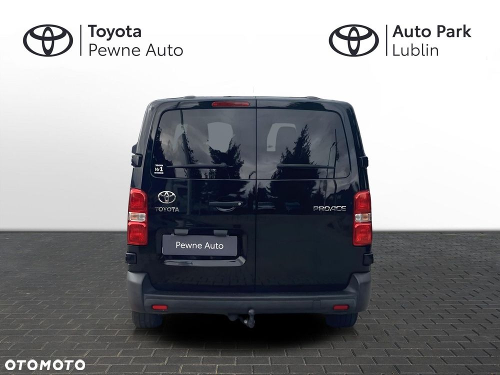 Toyota PROACE VERSO - 5