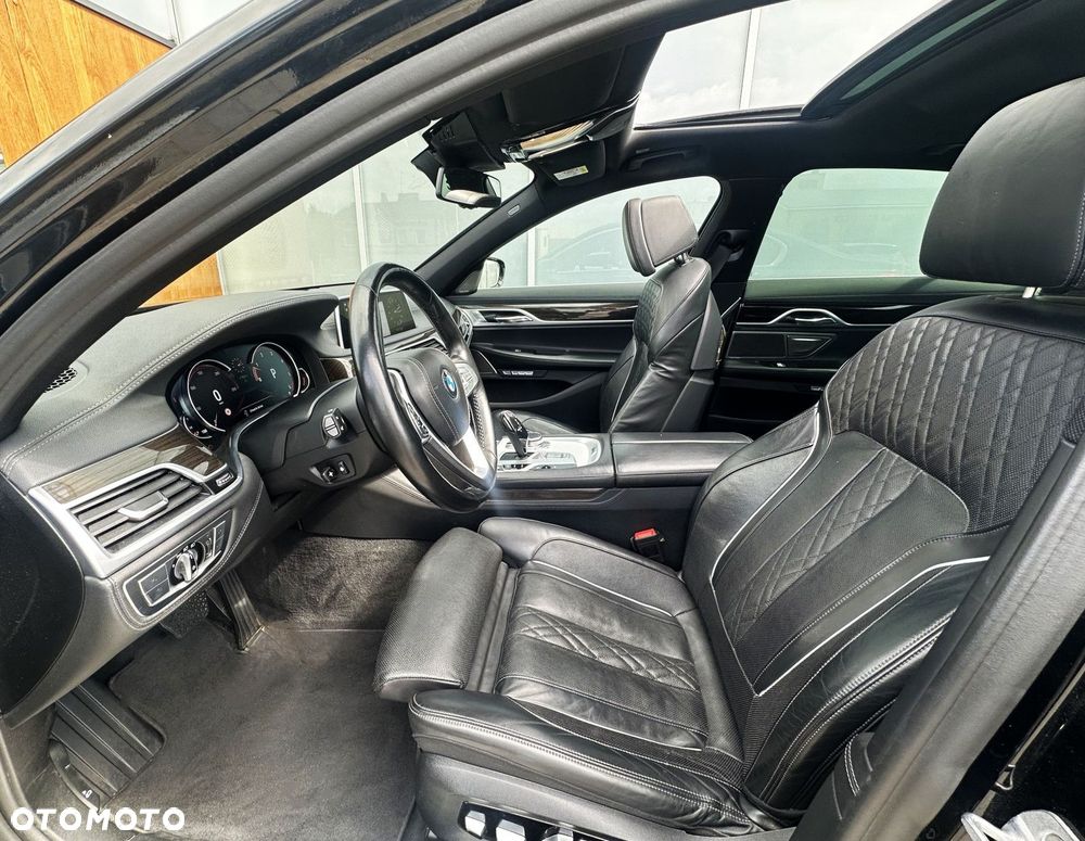 BMW Seria 7 - 23