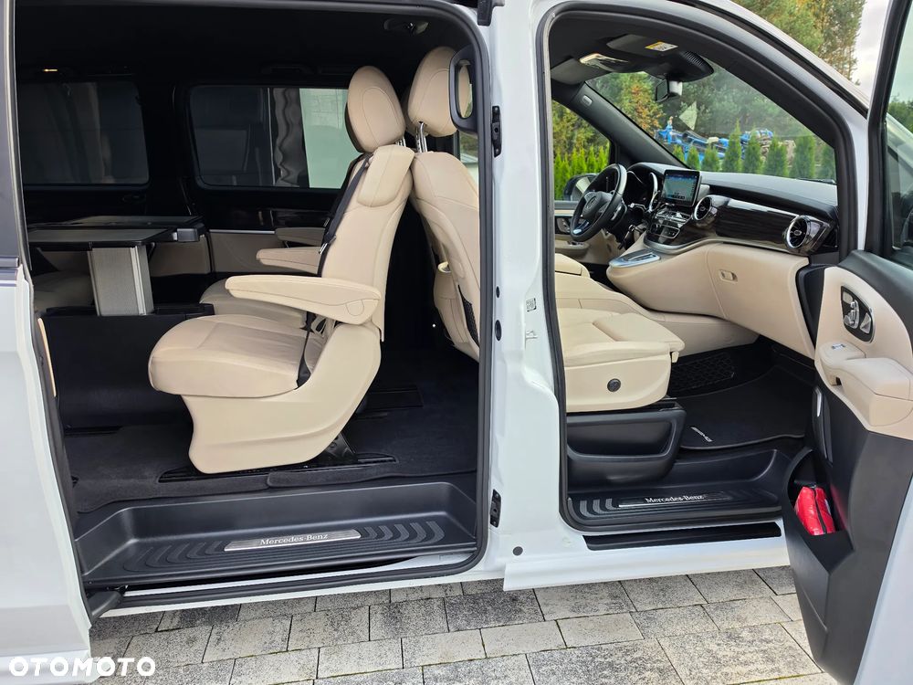 Mercedes-Benz Klasa V 300 d 4-Matic 9G-Tronic (ekstra dł) - 23