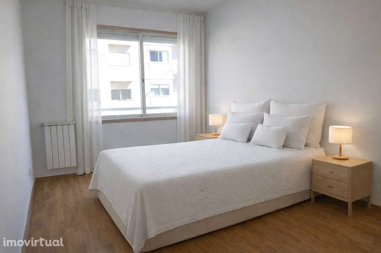 Arrenda-se Apartamento T1 - Rua das Artes Gráficas - Grande imagem: 5/9