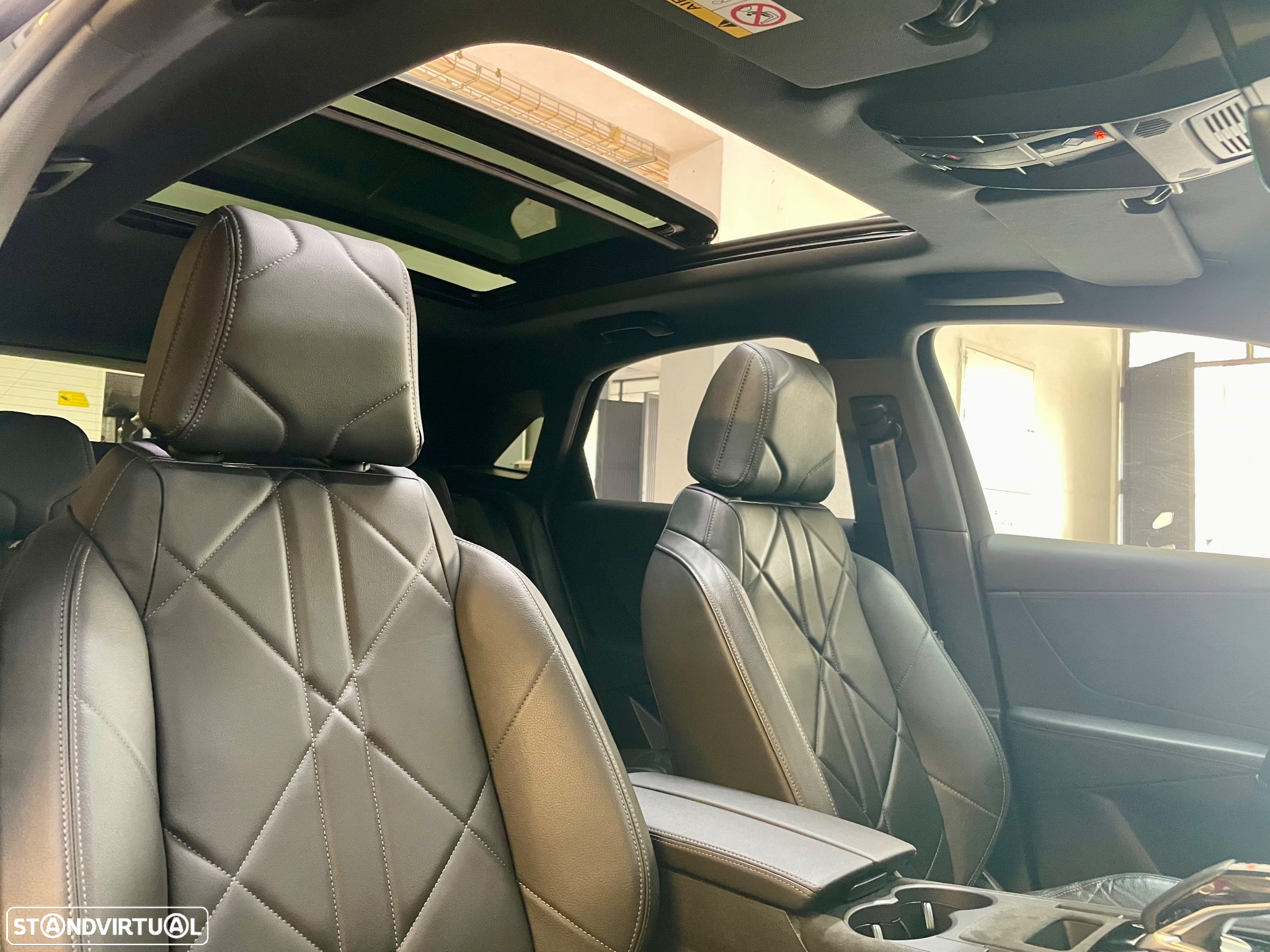 DS DS7 Crossback E-Tense Performance Line EAT8 - 39