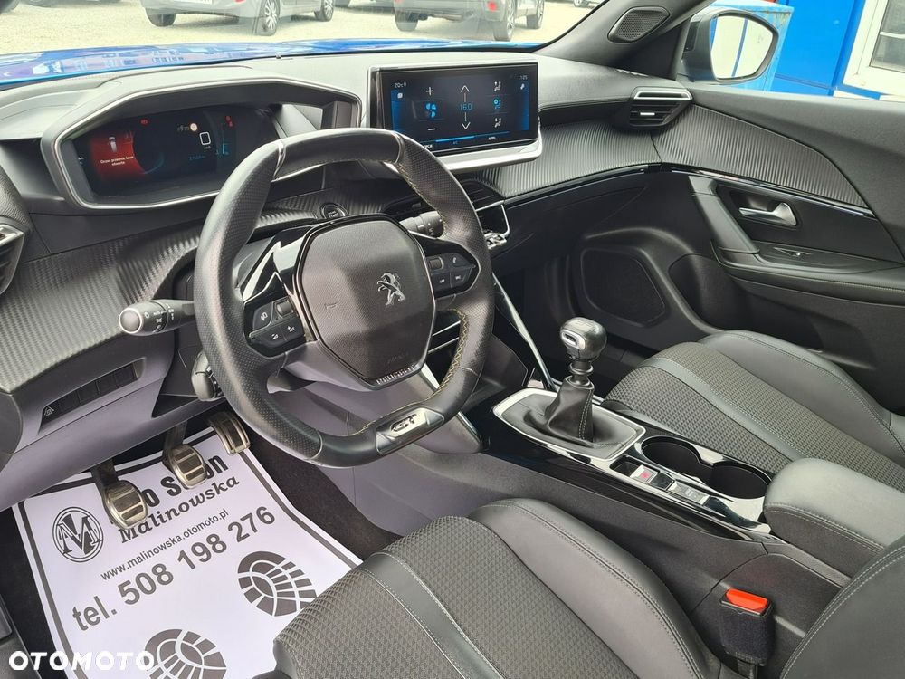 Peugeot 2008 1.2 PureTech GT S&S - 23
