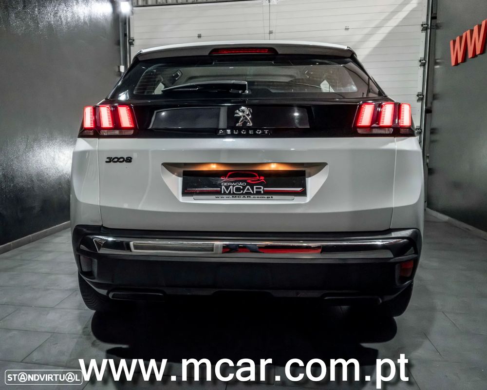 Peugeot 3008 - 16