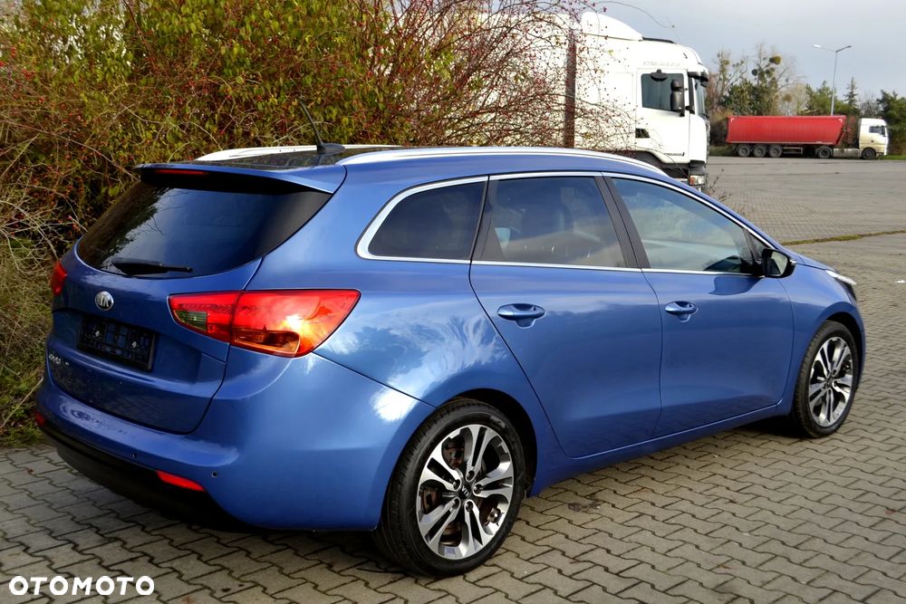 Kia Ceed - 5