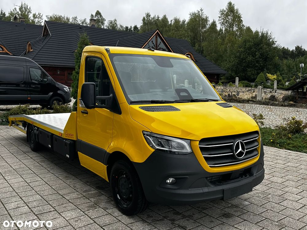 Mercedes-Benz Sprinter - 5
