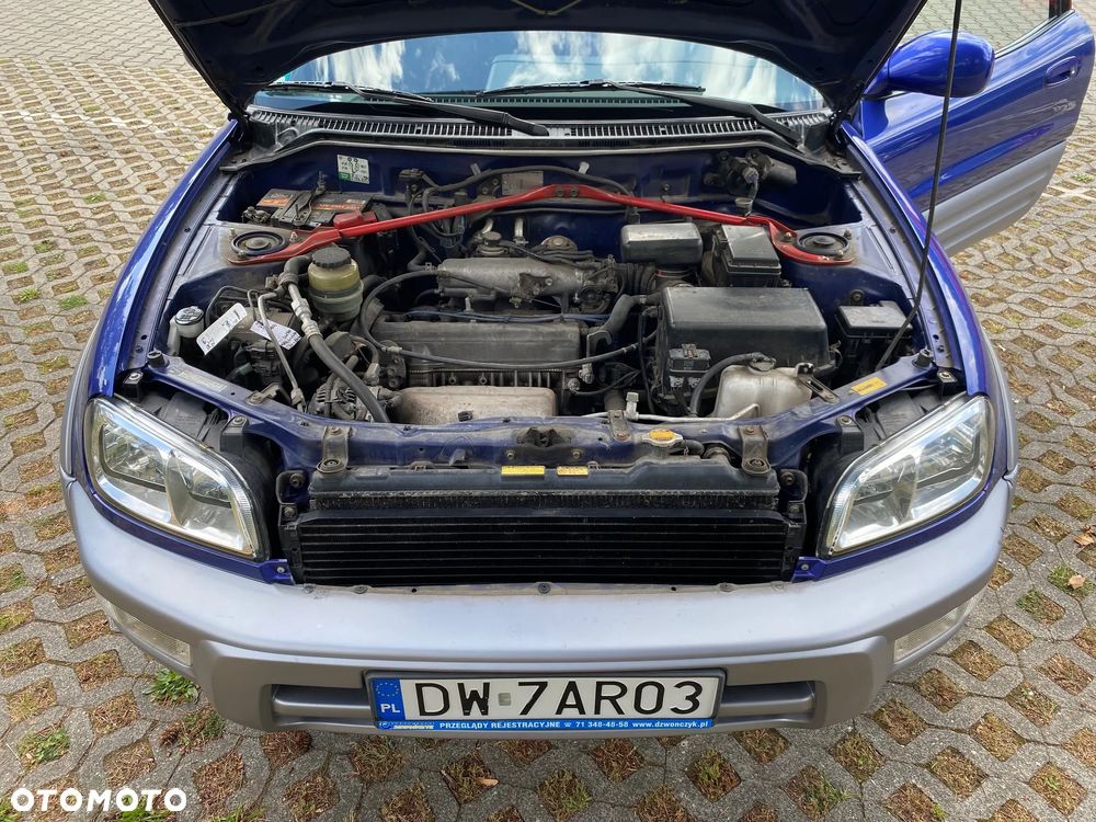 Toyota RAV4 2.0 - 18