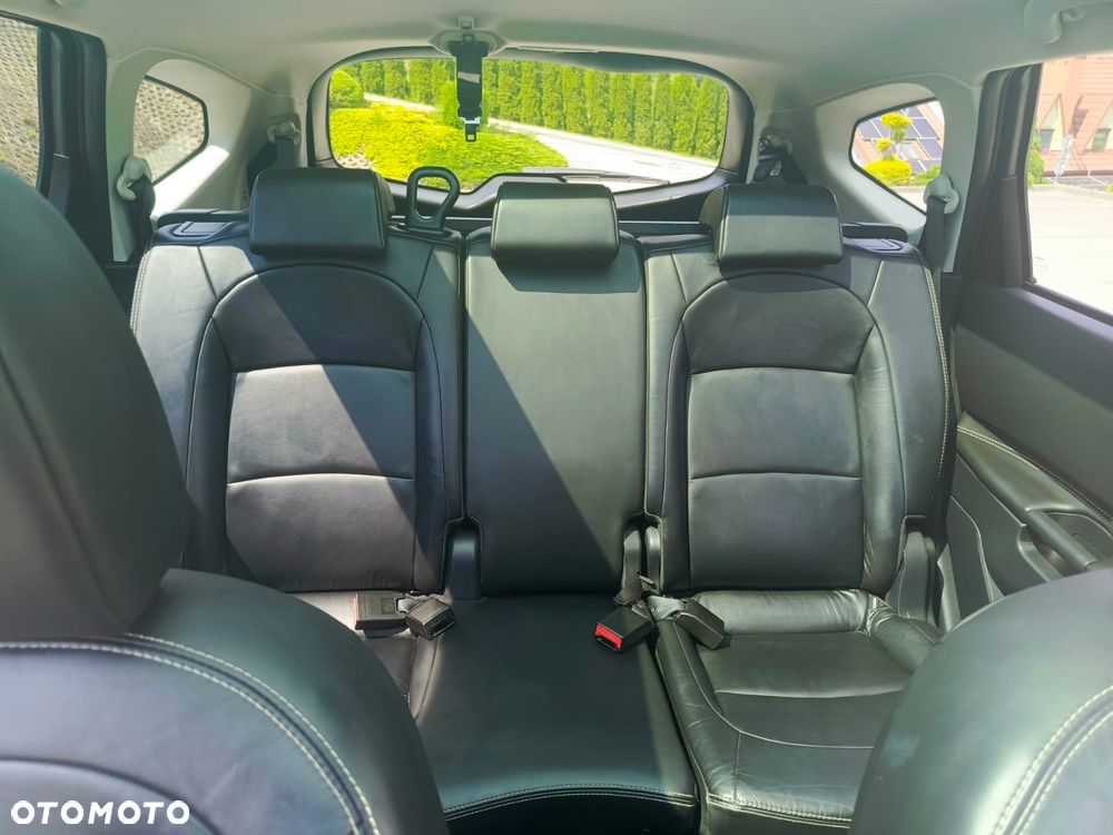 Nissan Qashqai+2 - 9