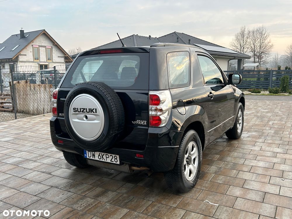 Suzuki Grand Vitara 1.6 - 4