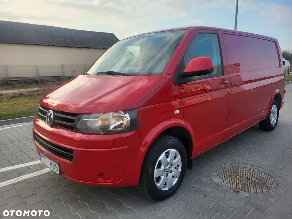 Volkswagen Transporter - 1