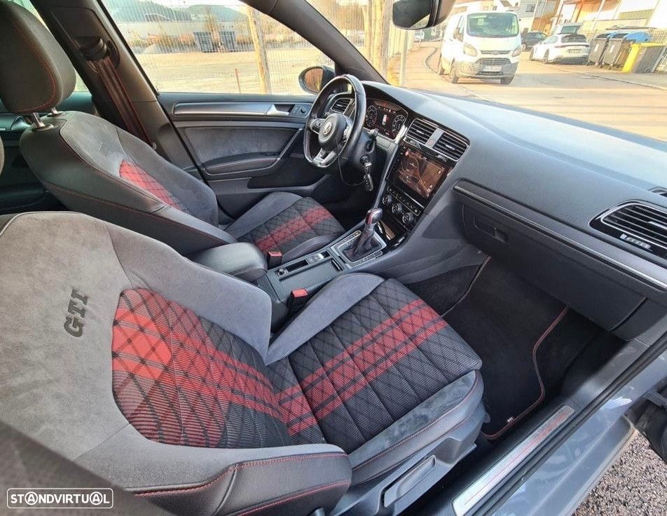 VW Golf 2.0 TSI GTi TCR DSG - 11