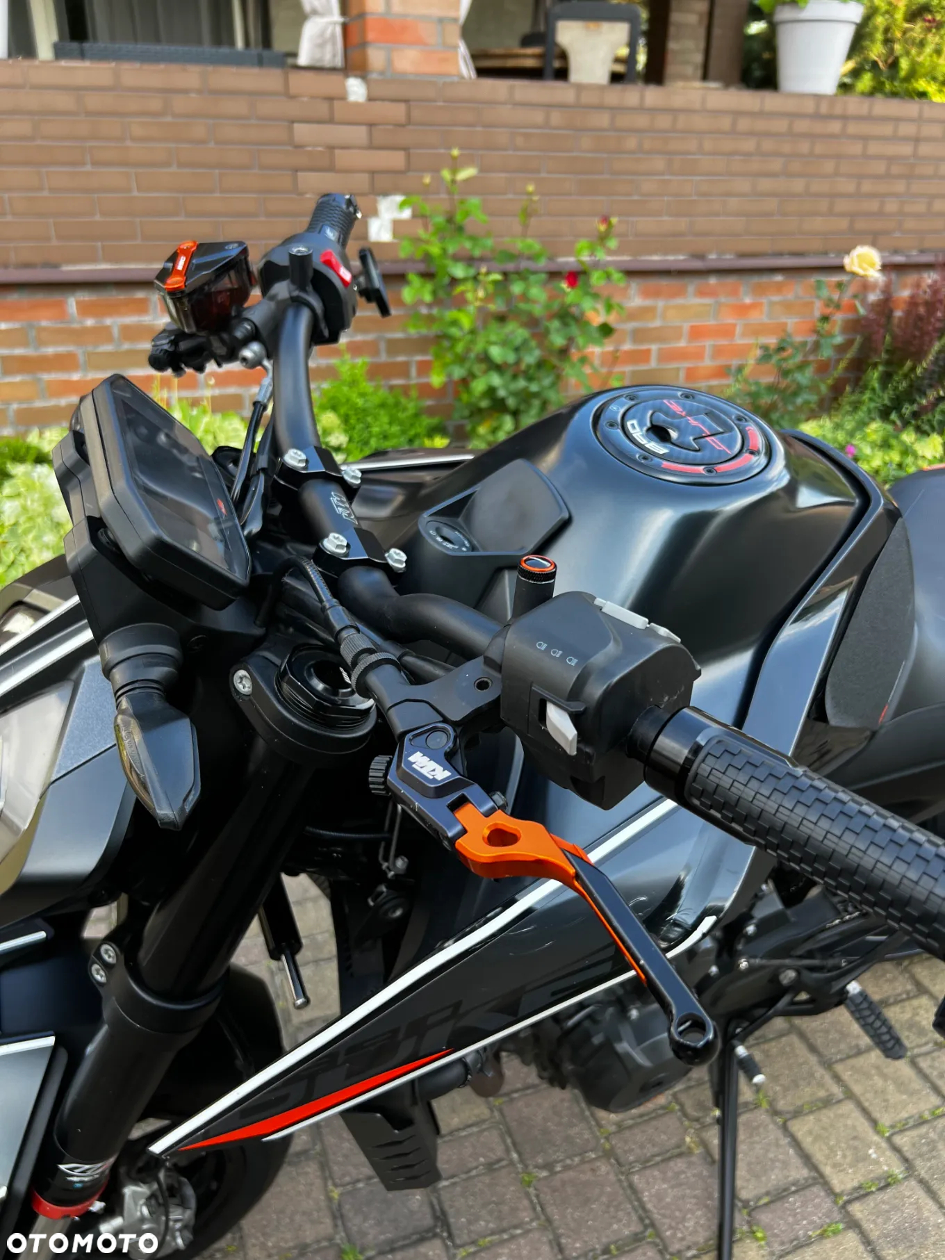 KTM Duke - 18