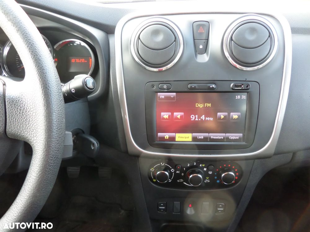 Dacia Sandero TCe 90 Laureate - 29