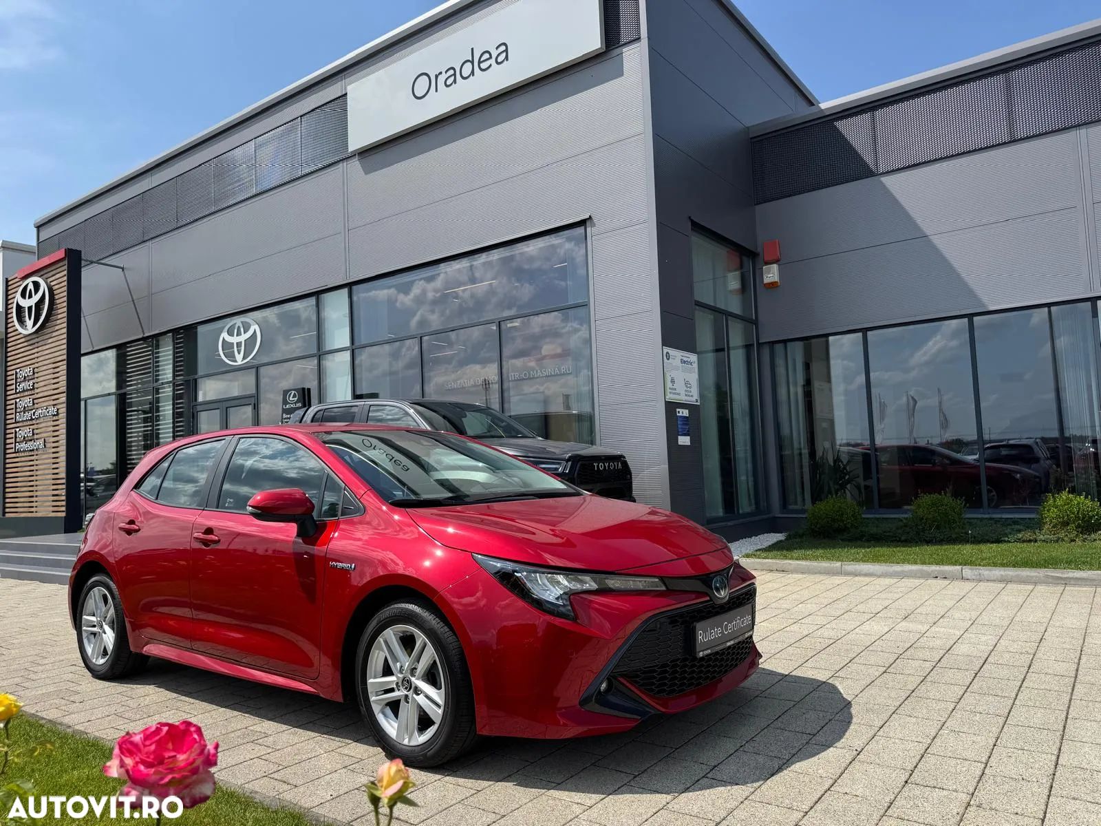 Toyota Corolla 1.8 HSD Business - 1