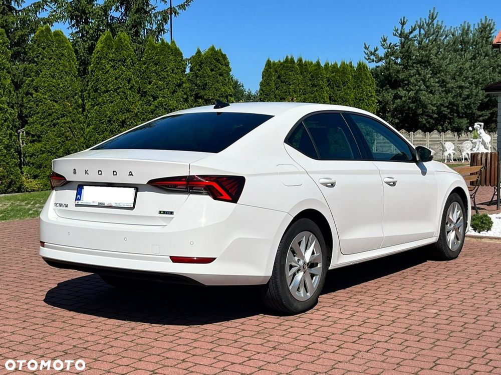 Skoda Octavia 1.5 TSI e-TEC DSG Ambition - 5