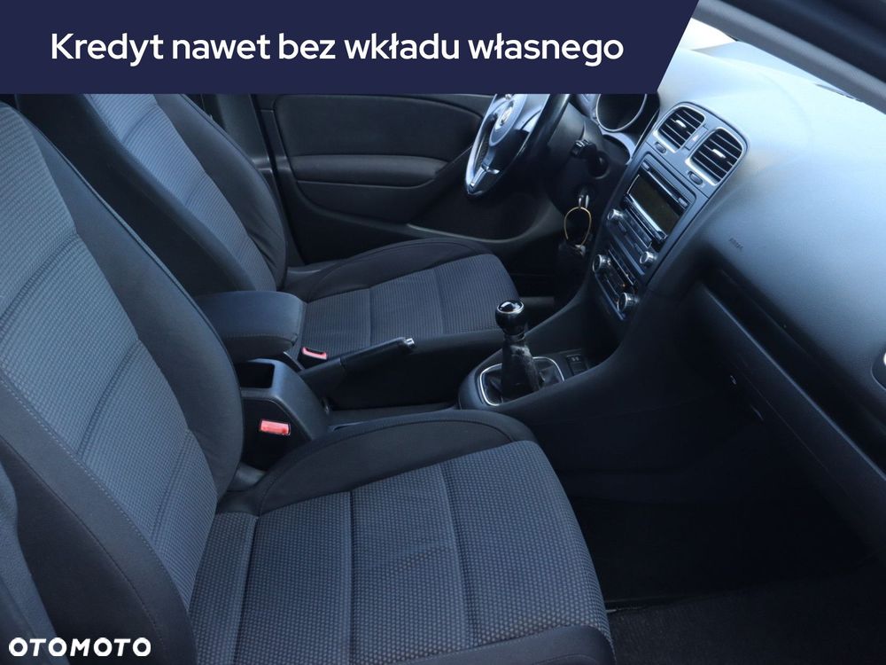 Volkswagen Golf - 11