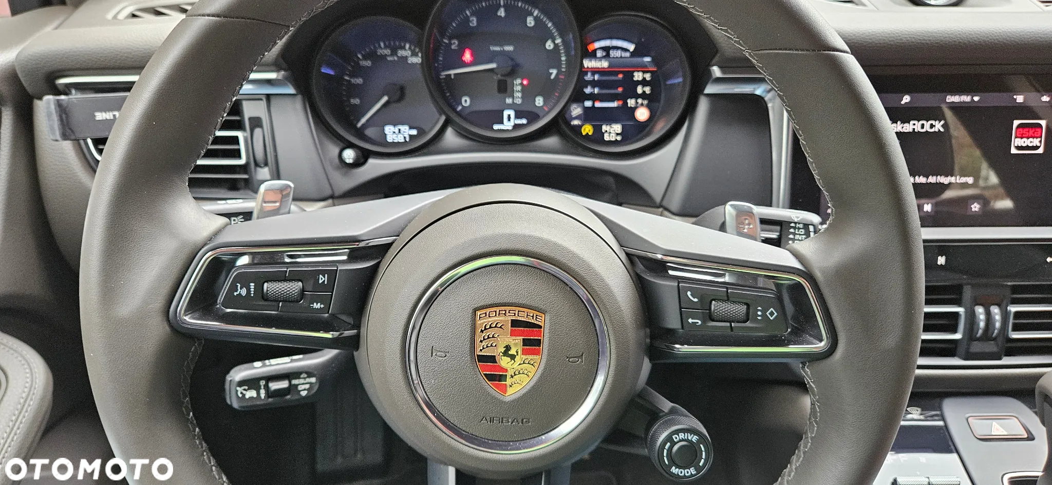 Porsche Macan Standard - 12